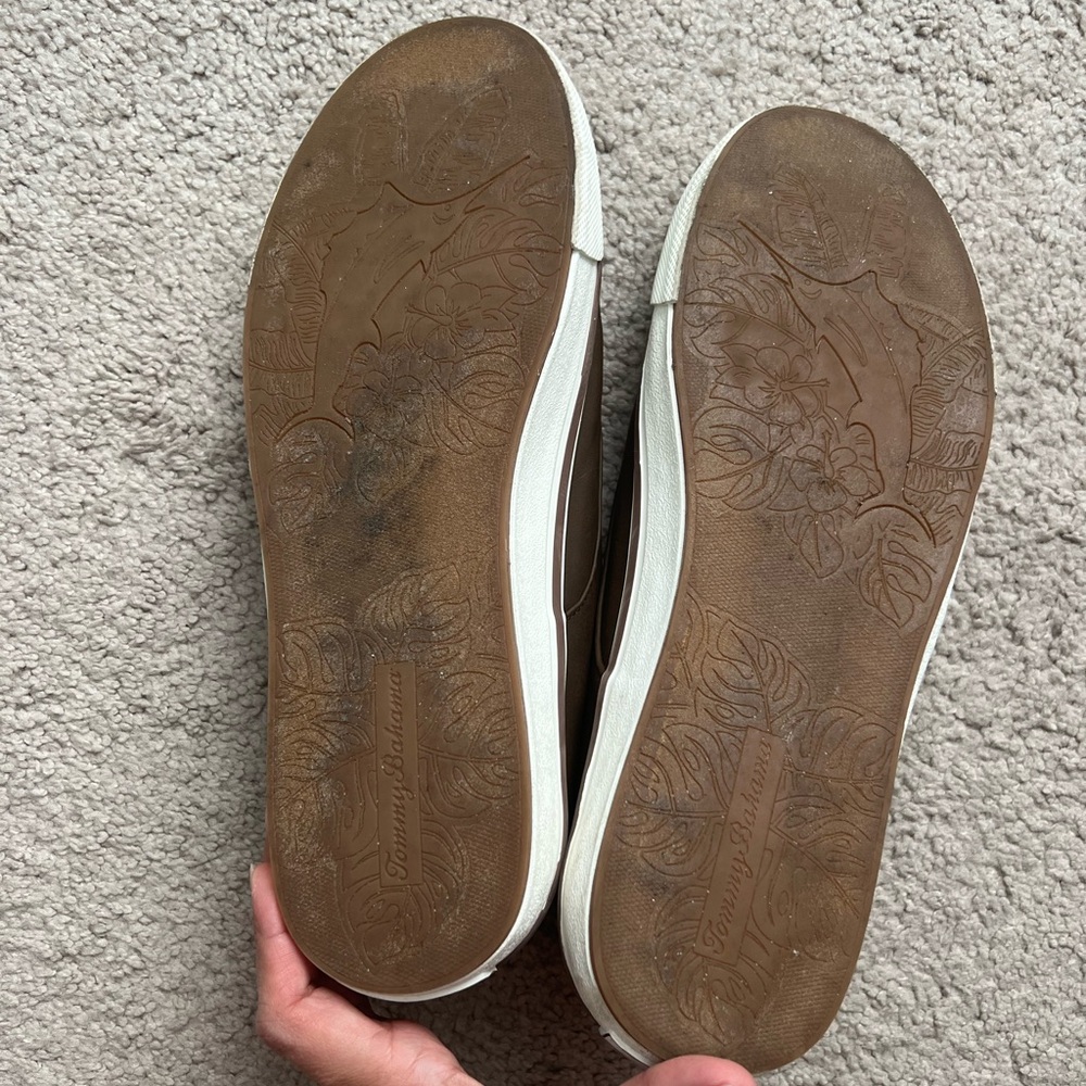 Tommy Bahama Brown shoes men’s - Picture 3 of 6